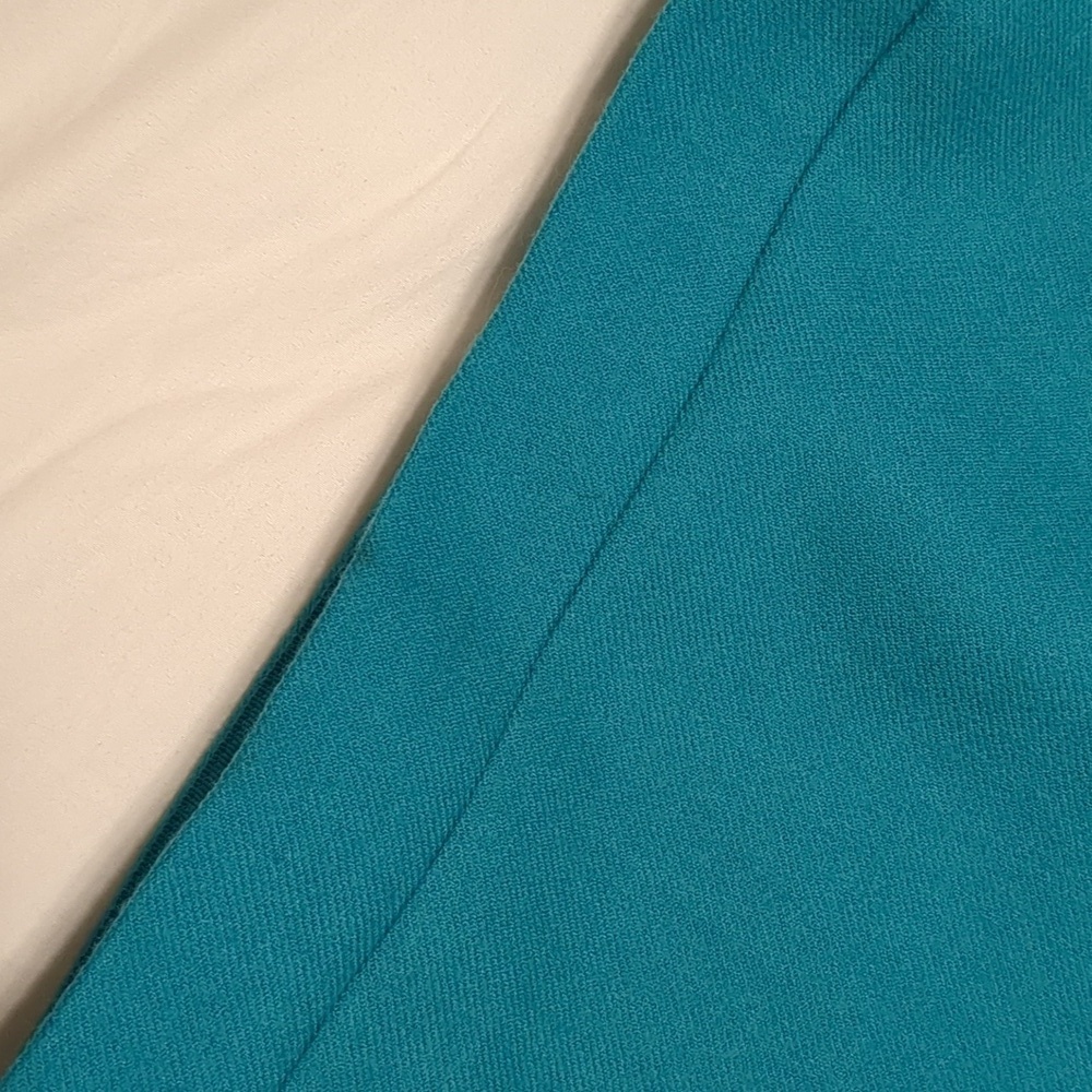 J Crew Mini Skirt Barbie Turquoise size 2 Small Wool - Picture 2 of 6